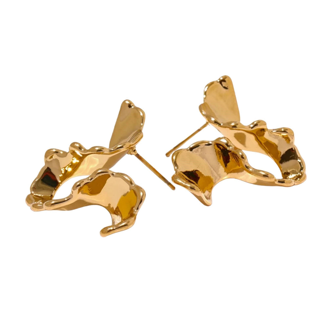 Fluid-shaped gold sculpted earrings, stainless steel, 18K gold plated, tarnish-resistant, hypoallergenic, sleek design