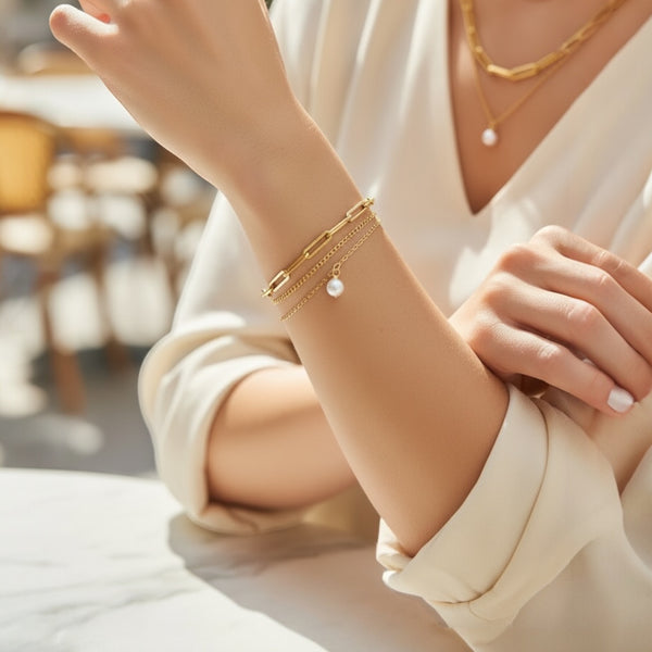 layered-link-pearl-bracelet