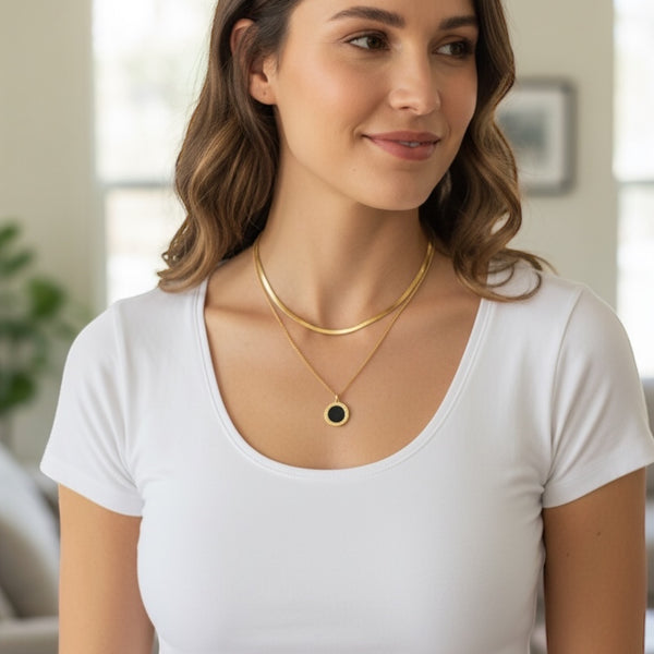 noir-roman-layered-necklace