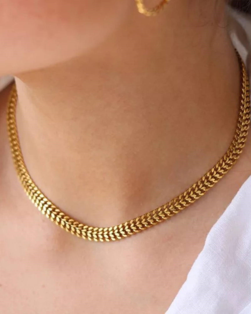 Dual Chain Cuban Necklace - Stainless Steel, 18K Yellow Gold Plated, 21cm + 5cm, Tarnish Resistant, Water-Resistant, Hypoallergenic, Recycled materials, Trendy and fashionable design from Lia Haddi's collection.