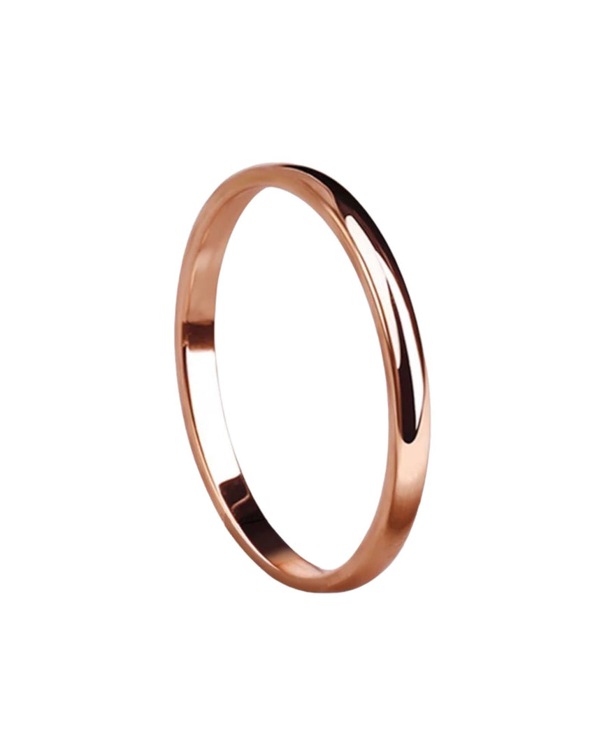 Lia Classic Wedding Band