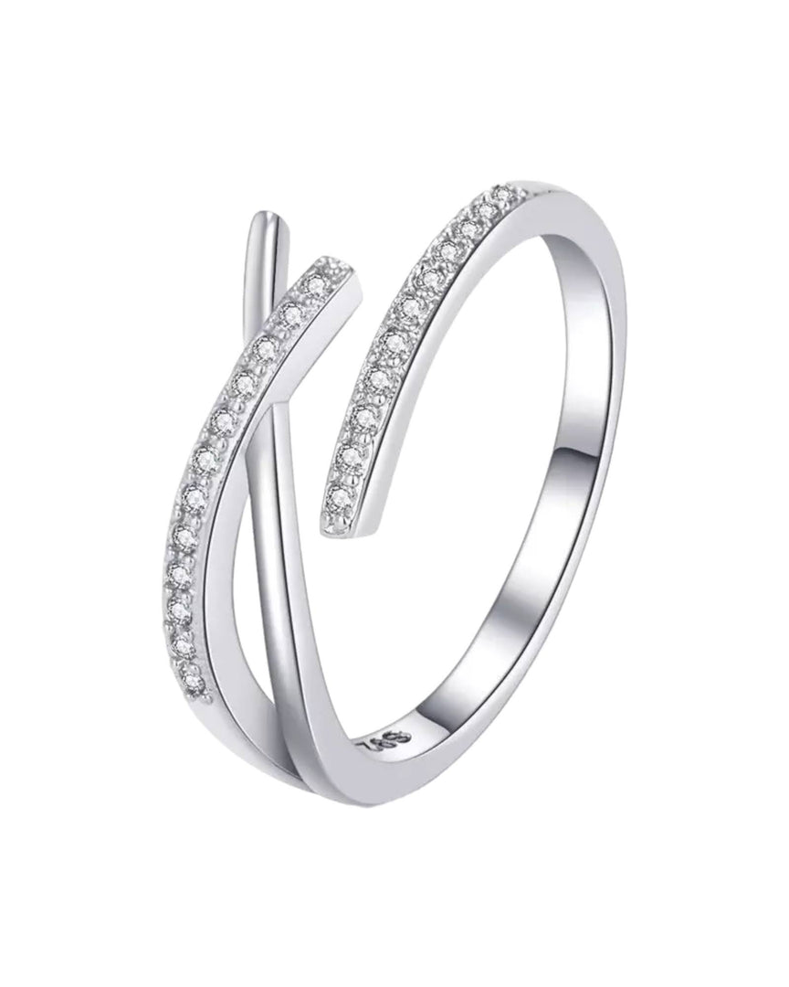 Open Edge Criss-Cross Ring